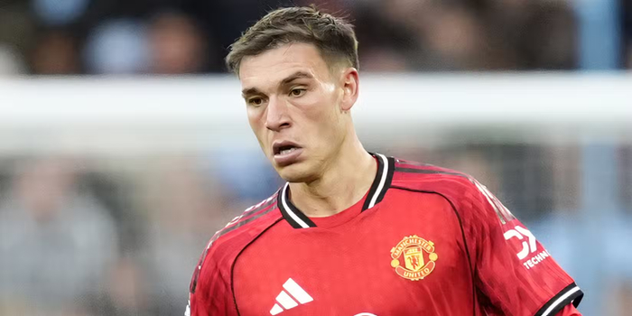 曼联今夏计划出售乌加特 土超豪门加拉塔萨雷成