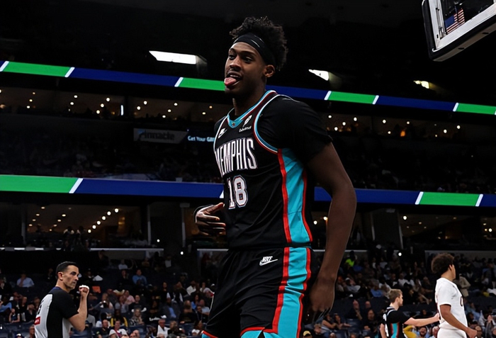 独行侠裁掉普罗斯佩引争议 灰熊新星爆发成焦点