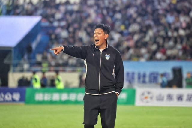 泰安泰山城建首战告捷2比1逆转青岛青春